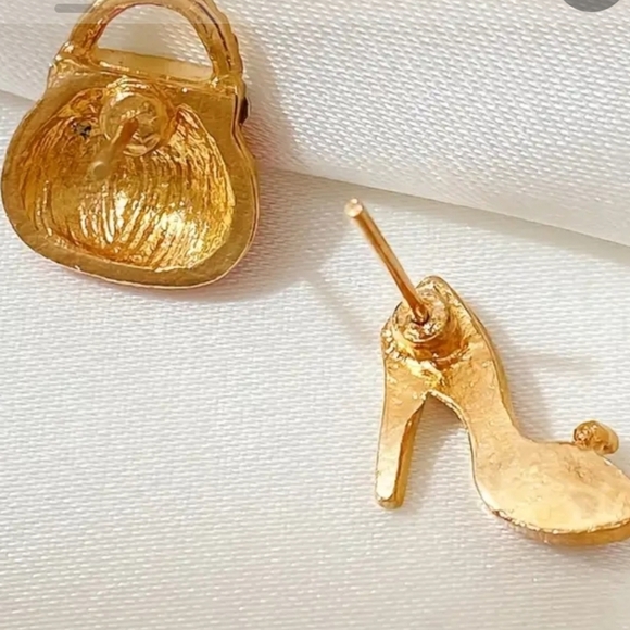 Red Shiny 14K Plated Purse And Heels Alloy Rhinestone Earrings - Picture 5 of 6